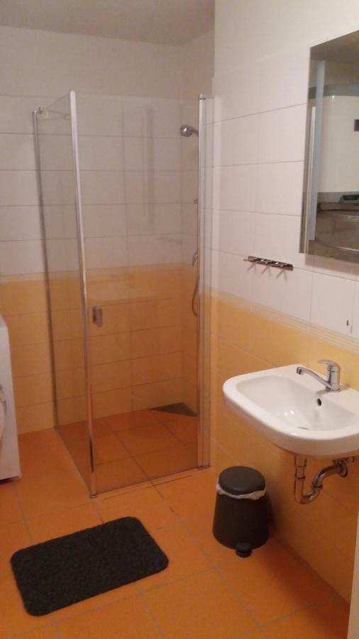 Riviera Lipno 510/13 Apartment Lipno nad Vltavou Luaran gambar